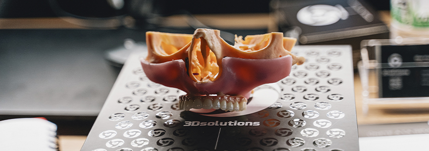 Curs d'implants subperiòstics: protocol clínic